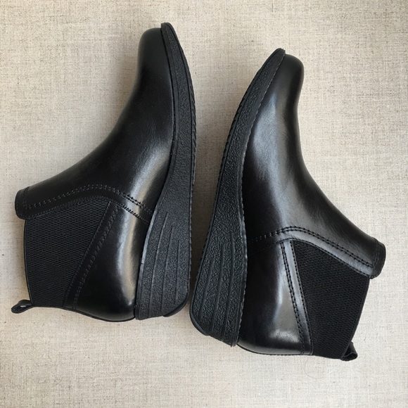 Lasocki EU 38 US 8 Black Leather Ankle Booties - Picture 4 of 7